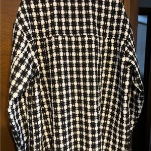Oddy brand black and white button up 100 polyester